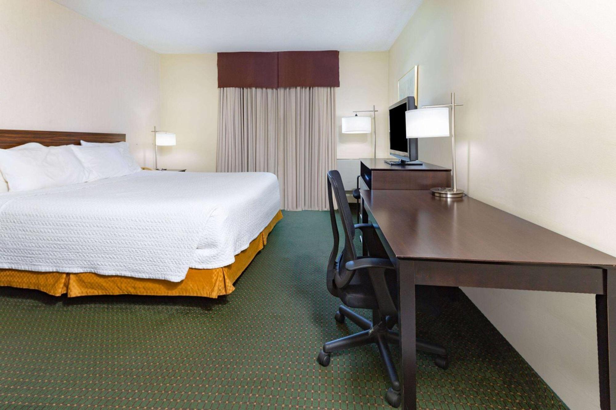Travelodge By Wyndham ברייסברידג' מראה חיצוני תמונה